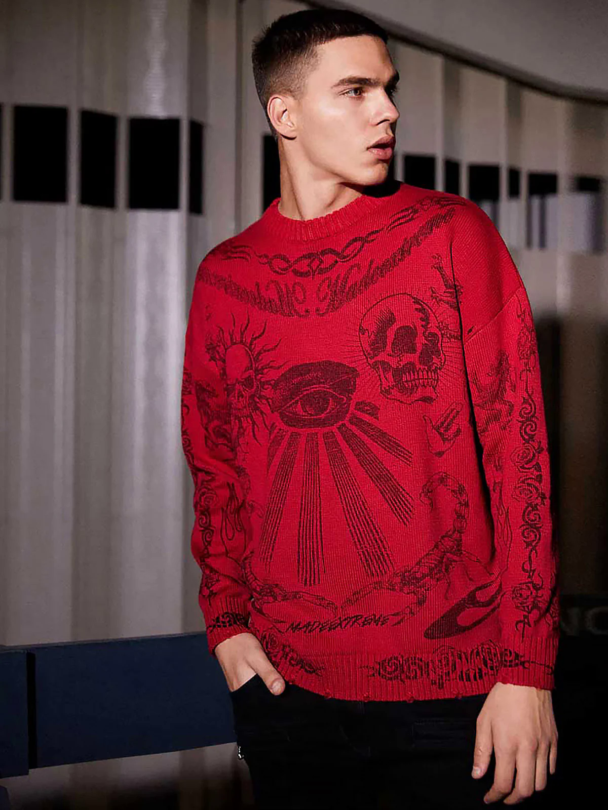 Skull Print Distressed Sweater - 1002
