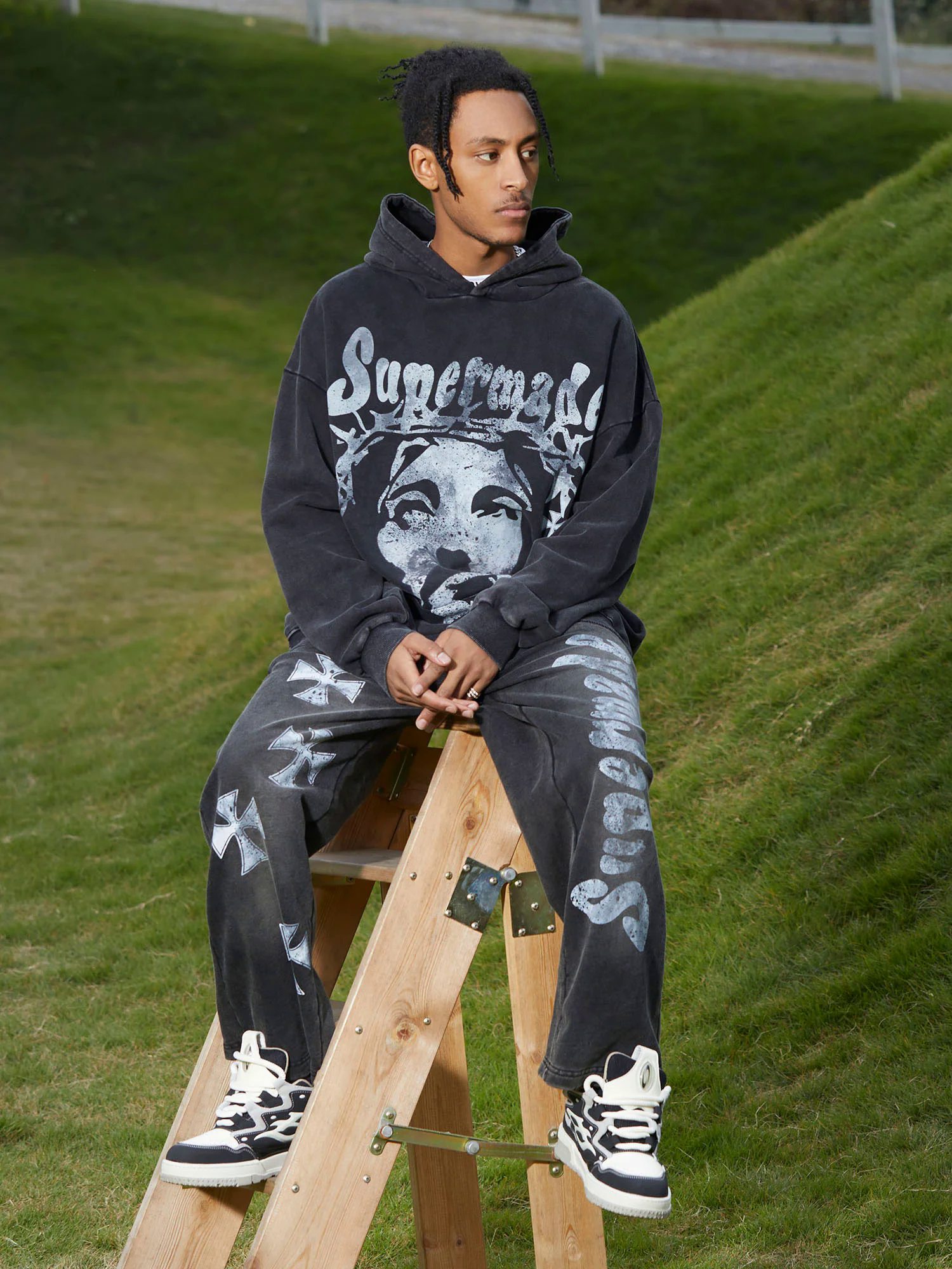 Heavy Washed Jesus Graphic Hoodie - 1973